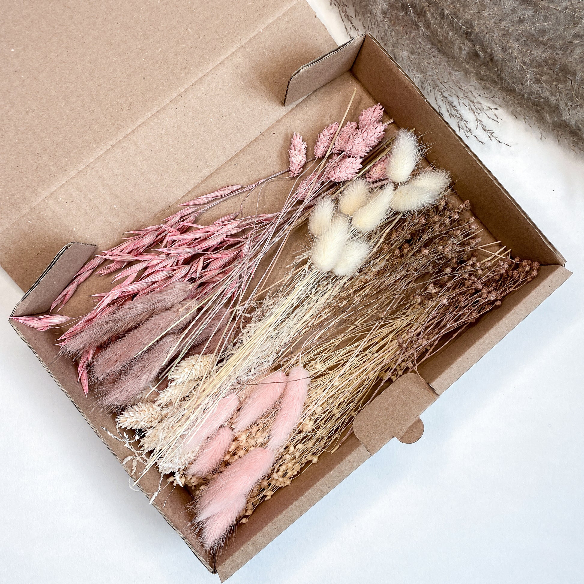 aufbewahrung trockenblumen DIY Trockenblumen Box – hochgefuehl